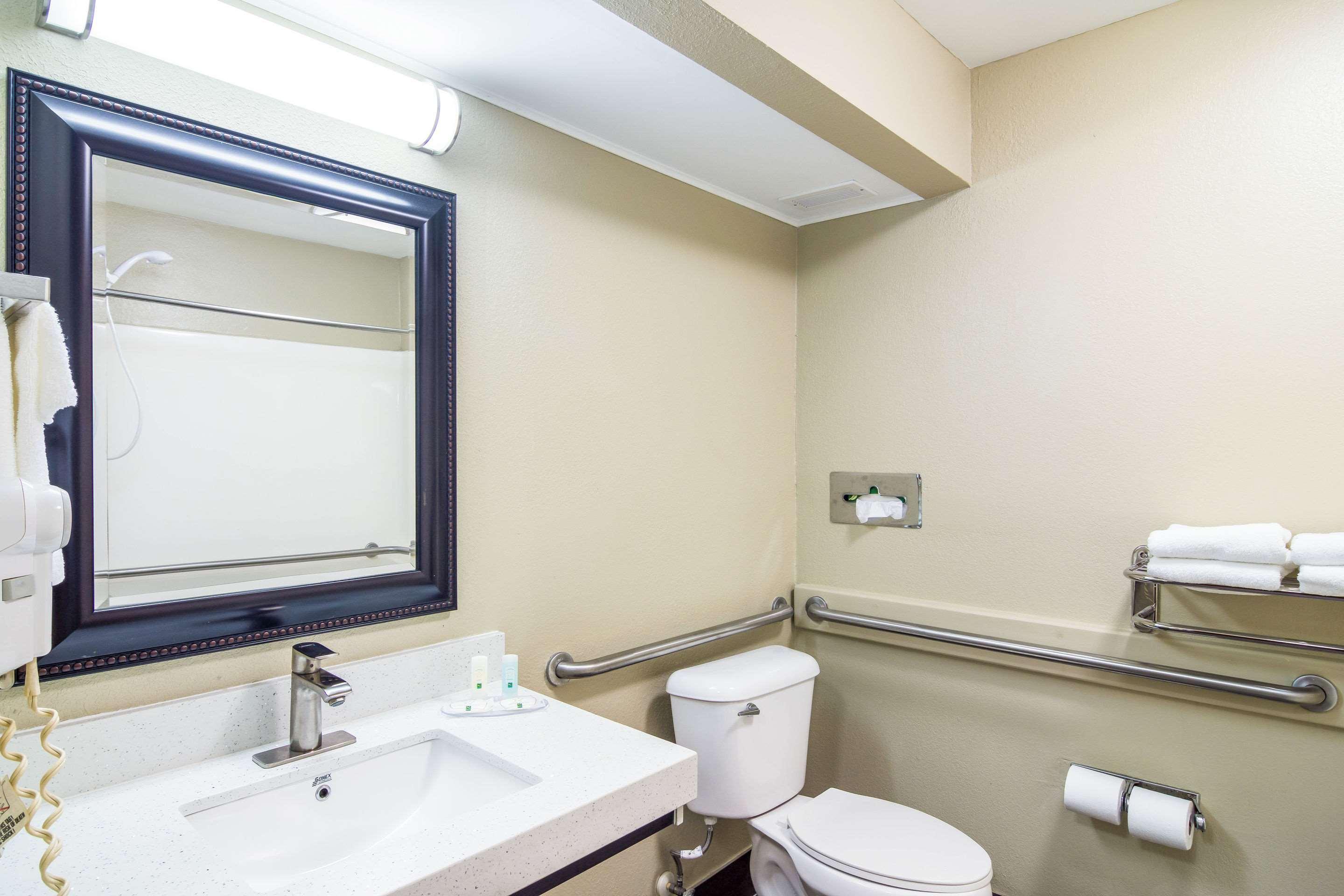 Quality Inn & Suites Canton, Ga Extérieur photo