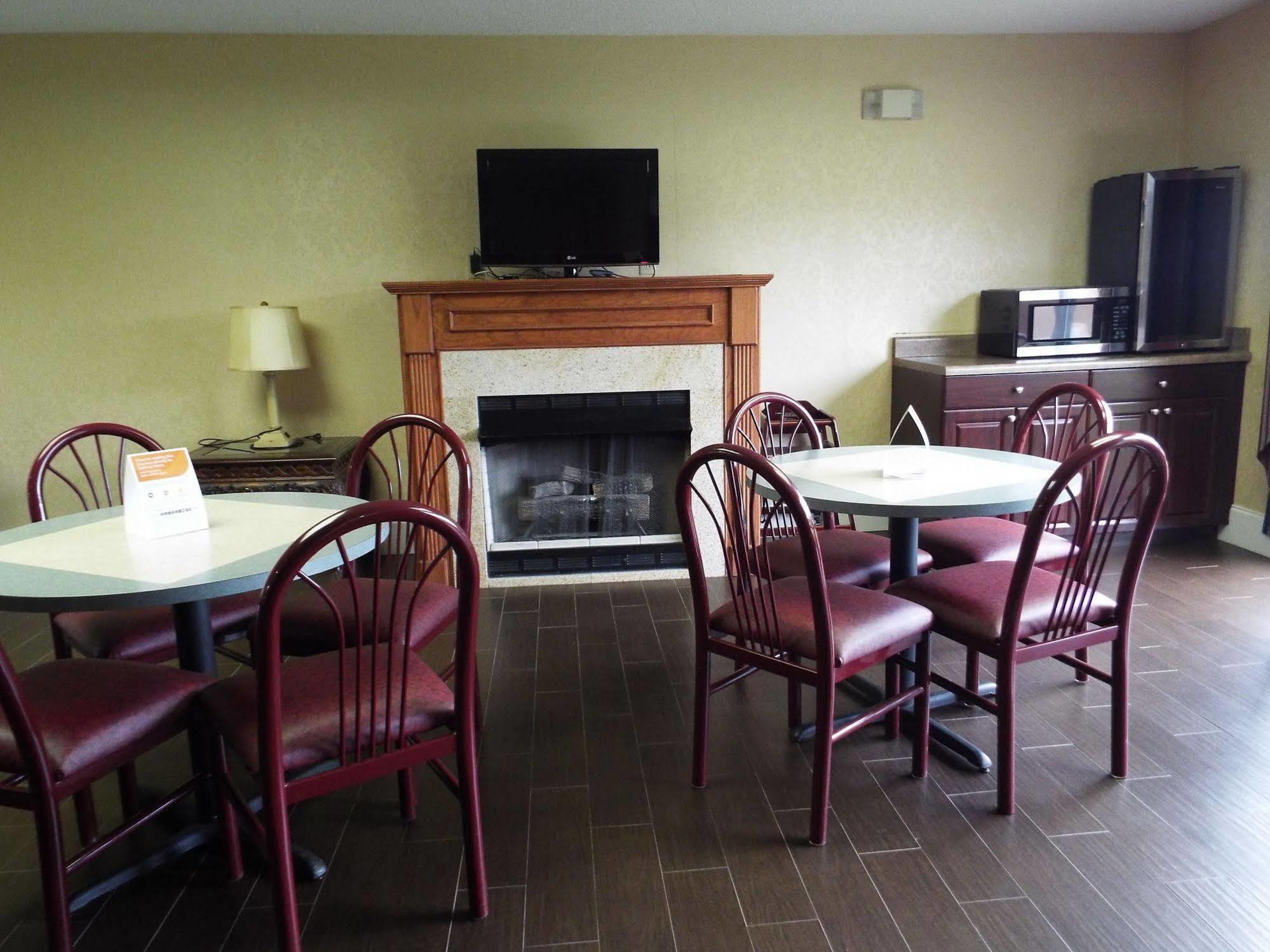 Quality Inn & Suites Canton, Ga Extérieur photo