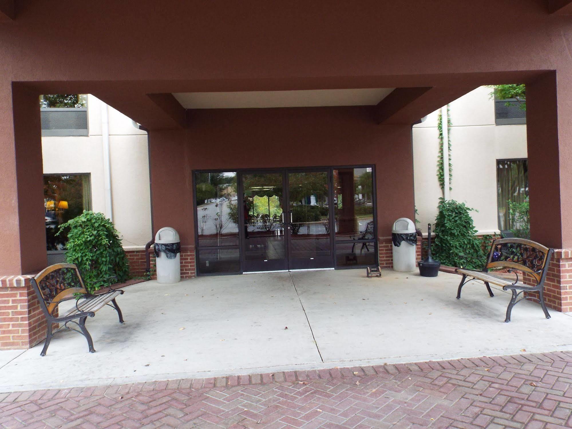 Quality Inn & Suites Canton, Ga Extérieur photo